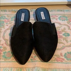 Black Cape Robbin mules